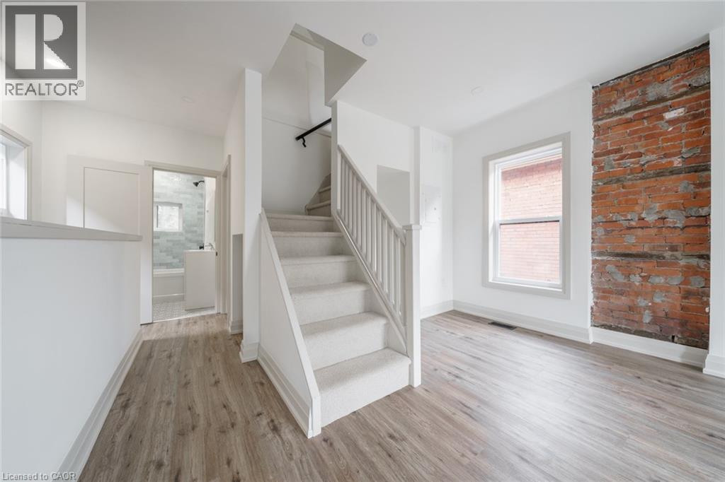 105 Aikman Avenue, Hamilton, Ontario L8M 1R1 - Photo 27 - 40788245