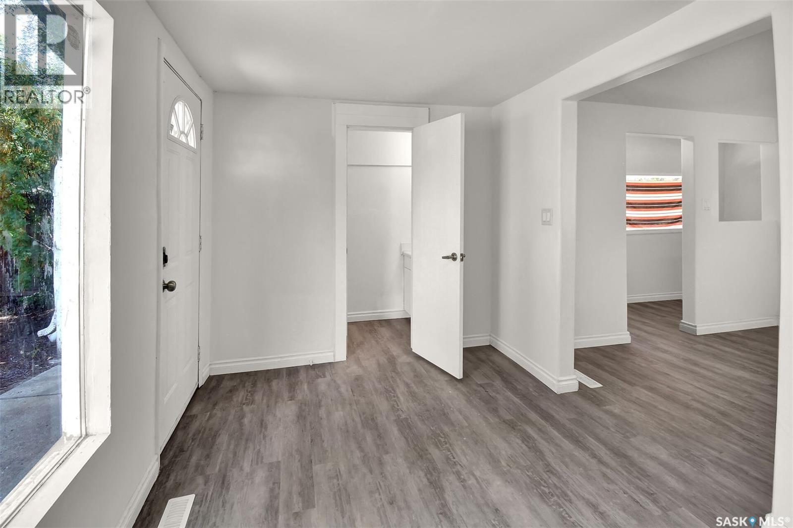 202 32nd Street W, Saskatoon, Saskatchewan  S7L 0S4 - Photo 10 - SK024089