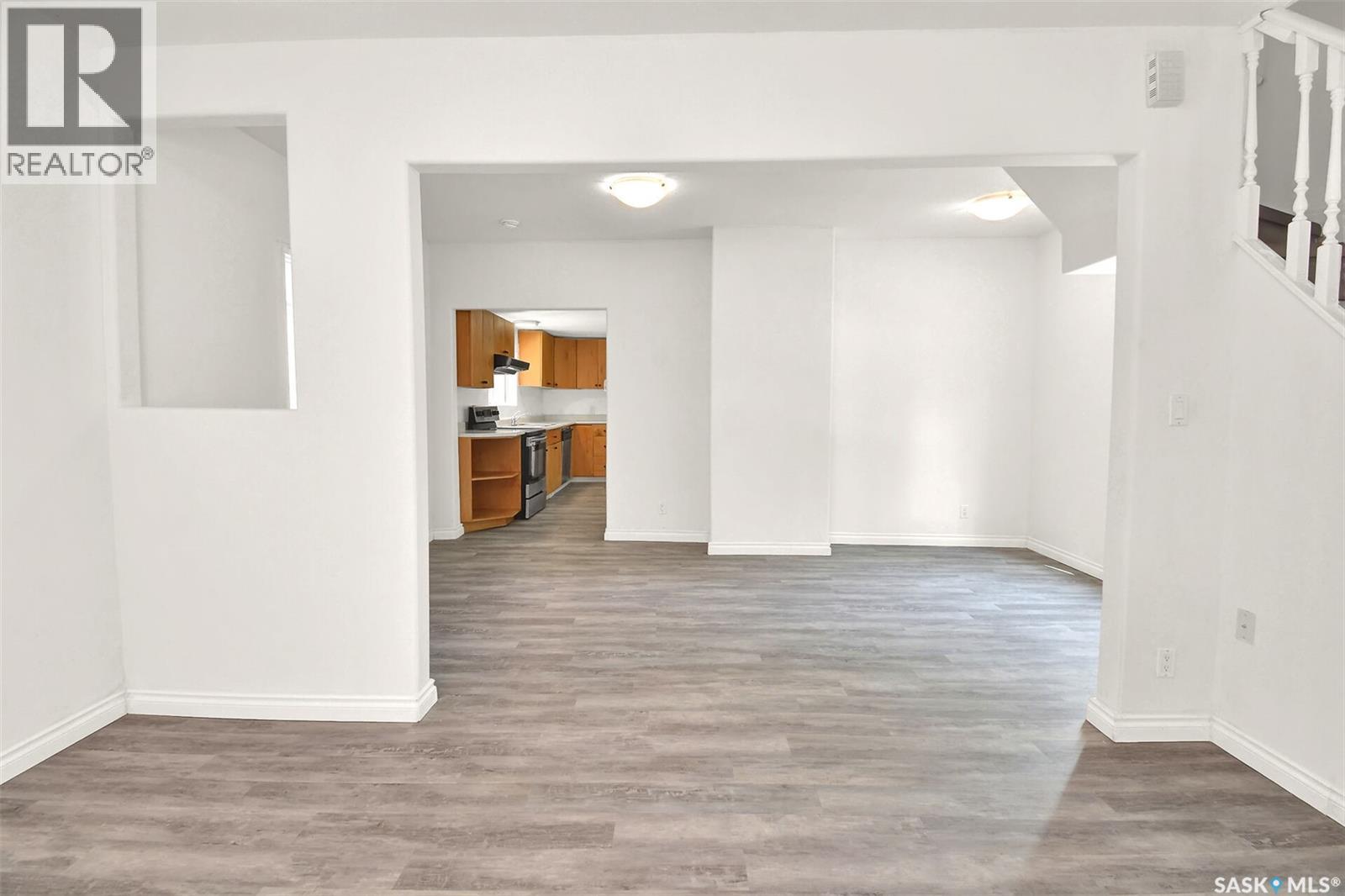 202 32nd Street W, Saskatoon, Saskatchewan  S7L 0S4 - Photo 5 - SK024089