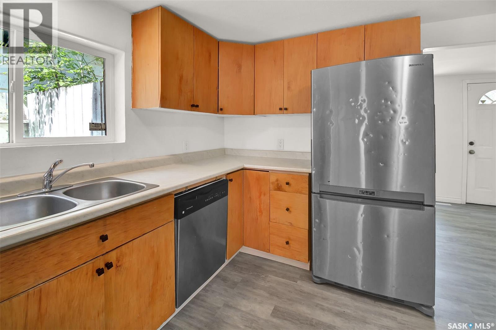 202 32nd Street W, Saskatoon, Saskatchewan  S7L 0S4 - Photo 8 - SK024089