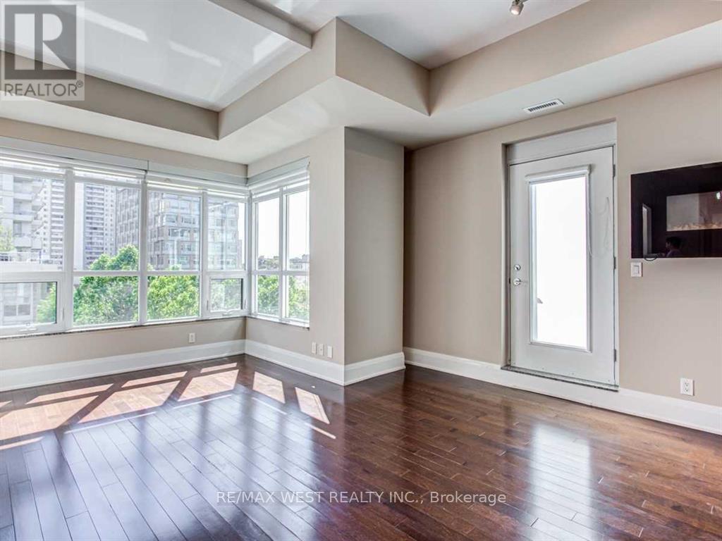 302 - 150 Homewood Avenue, Toronto, Ontario  M4Y 2J6 - Photo 9 - C12546878