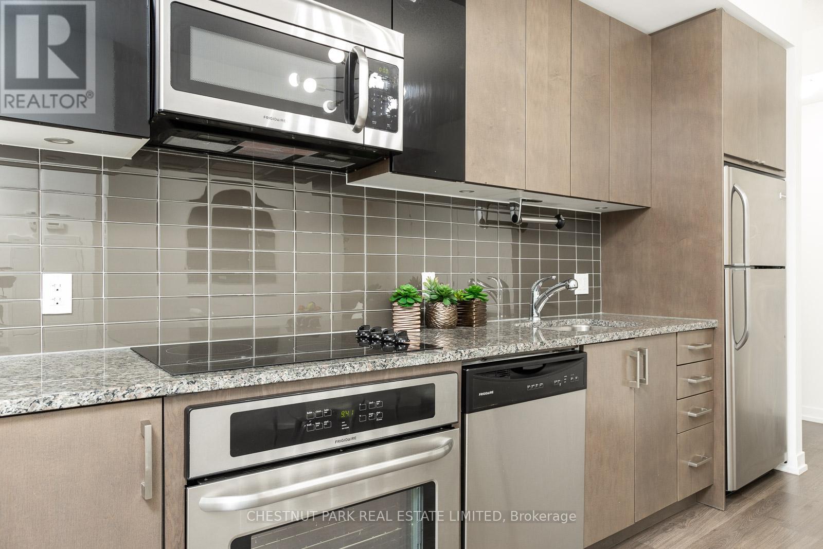 1611 - 98 Lillian Street, Toronto, Ontario  M4S 0A5 - Photo 8 - C12546884