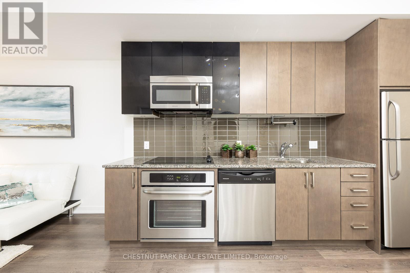 1611 - 98 Lillian Street, Toronto, Ontario  M4S 0A5 - Photo 9 - C12546884