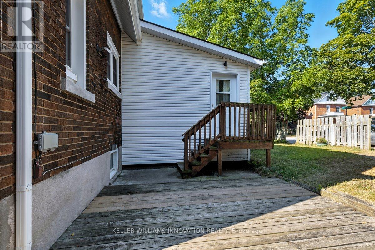 456 Waterloo Street S, Cambridge, Ontario  N3H 1N9 - Photo 27 - X12431978