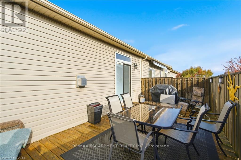 4 Hillgartner Lane, Hamilton, Ontario  L0R 1C0 - Photo 27 - X12542536