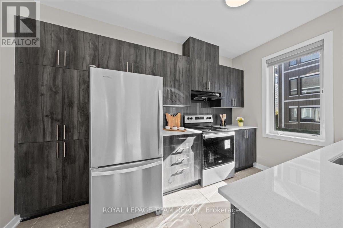 426 Epoch Street, Ottawa, Ontario  K2J 6X7 - Photo 11 - X12469227