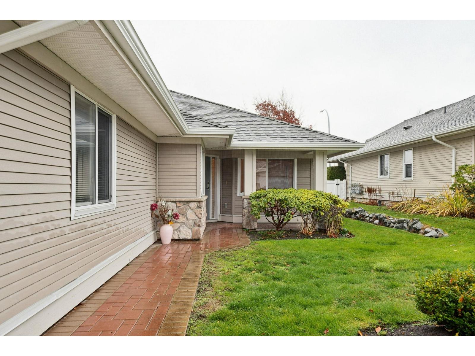 32 17516 4th Avenue, Surrey, British Columbia  V3S 0R9 - Photo 2 - R3067315