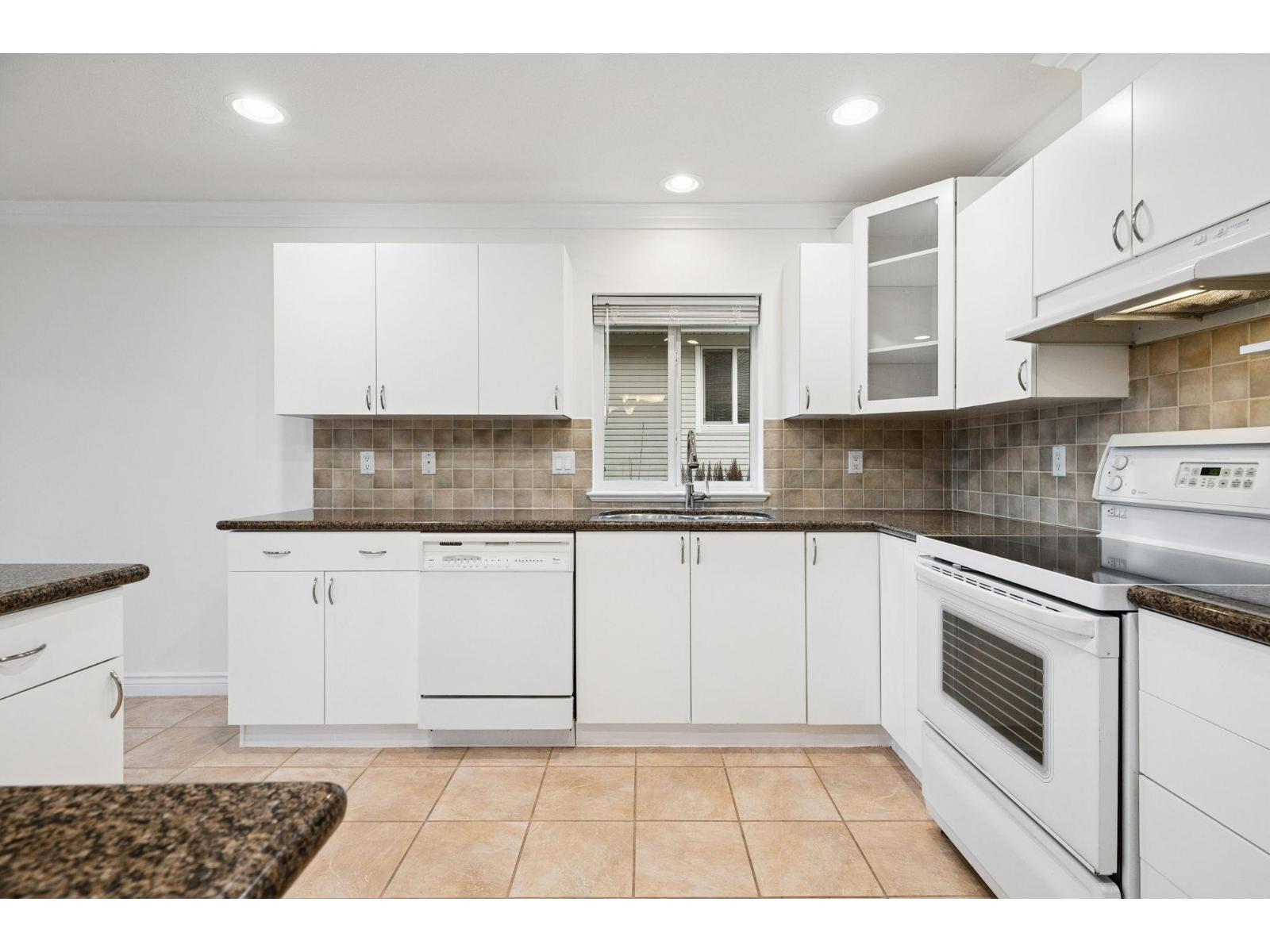 32 17516 4th Avenue, Surrey, British Columbia  V3S 0R9 - Photo 15 - R3067315