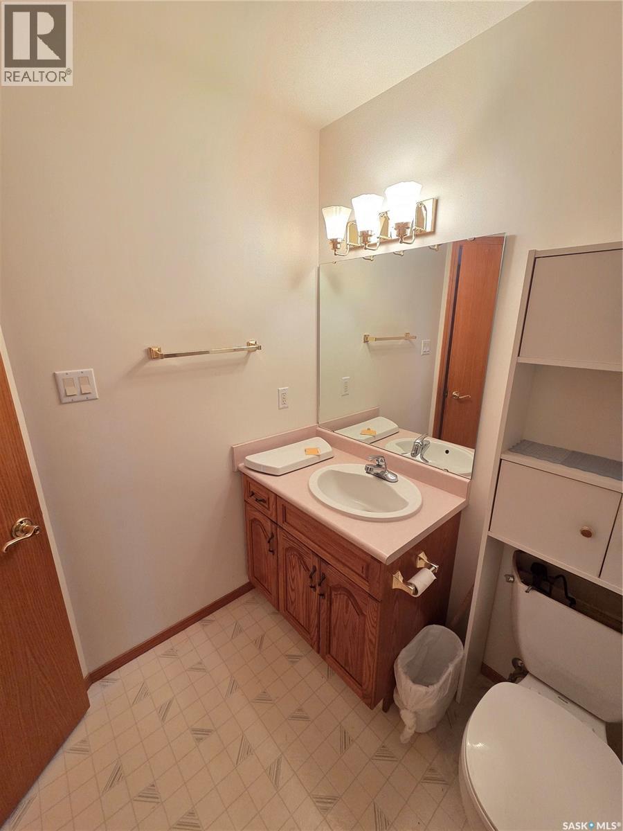 106 - 605 3rd Avenue Ne, Moose Jaw, Saskatchewan  S6H 0L6 - Photo 14 - SK022491