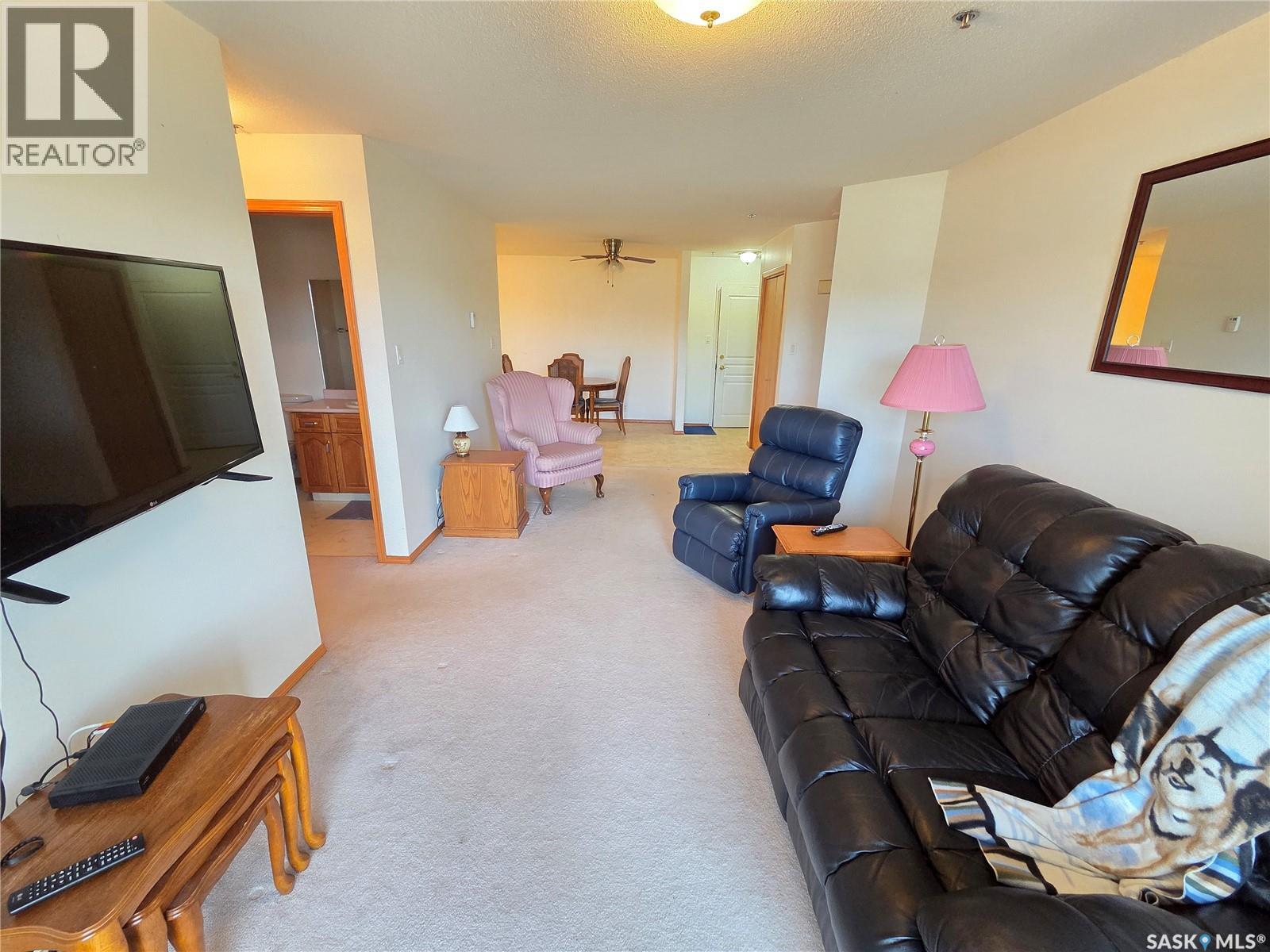 106 - 605 3rd Avenue Ne, Moose Jaw, Saskatchewan  S6H 0L6 - Photo 4 - SK022491