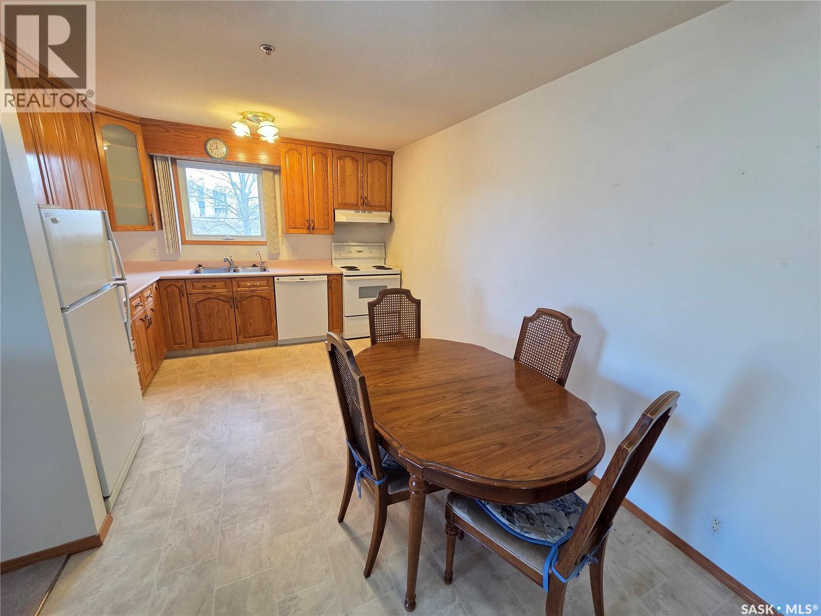 106 - 605 3rd Avenue Ne, Moose Jaw, Saskatchewan  S6H 0L6 - Photo 7 - SK022491