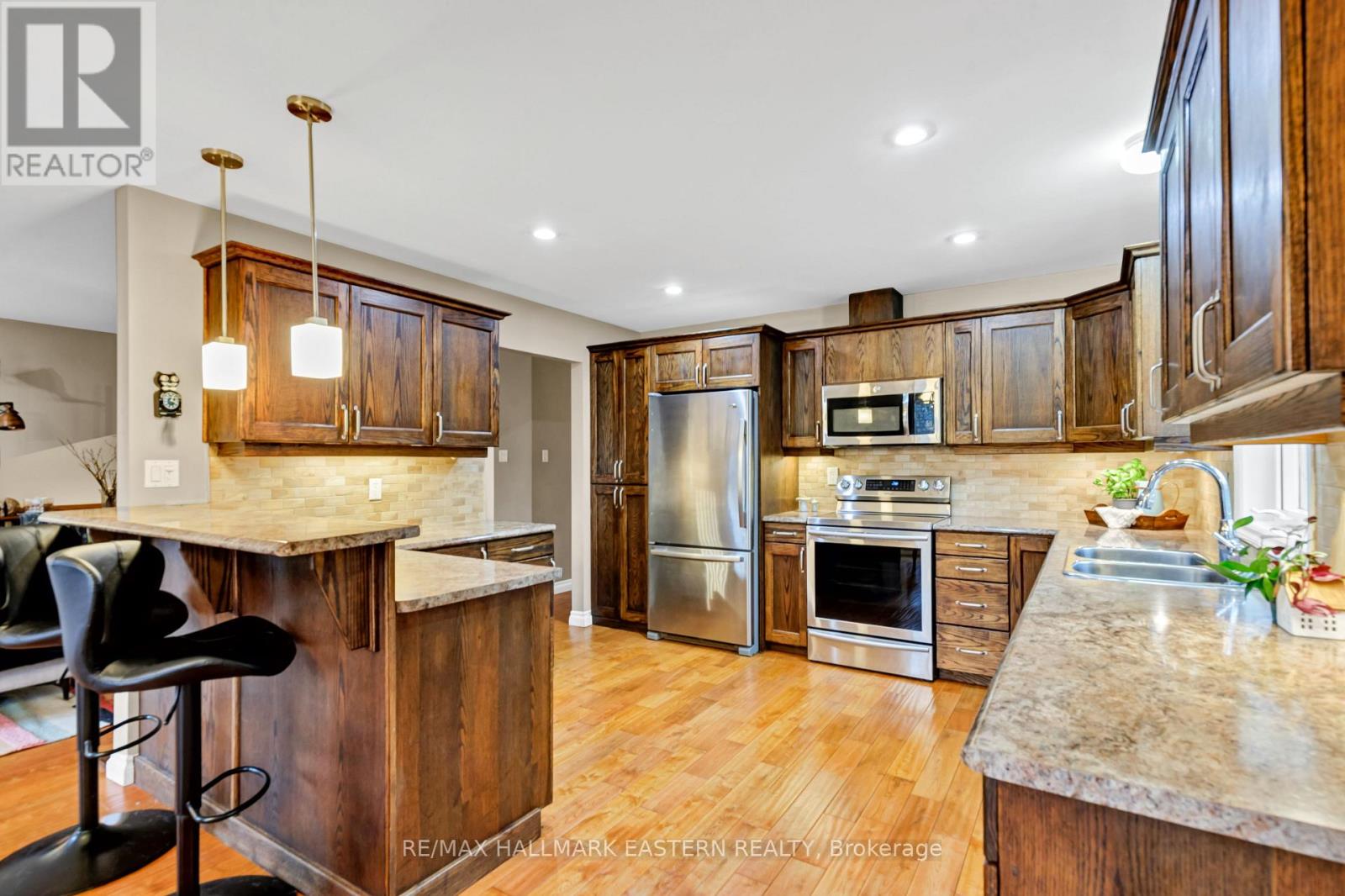 55 Goodman Road, Kawartha Lakes, Ontario K0M 1N0 - Photo 14 - X12547110