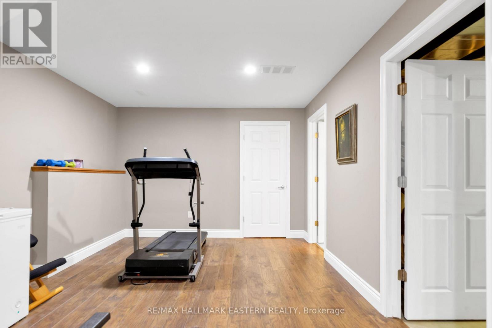 55 Goodman Road, Kawartha Lakes, Ontario K0M 1N0 - Photo 37 - X12547110