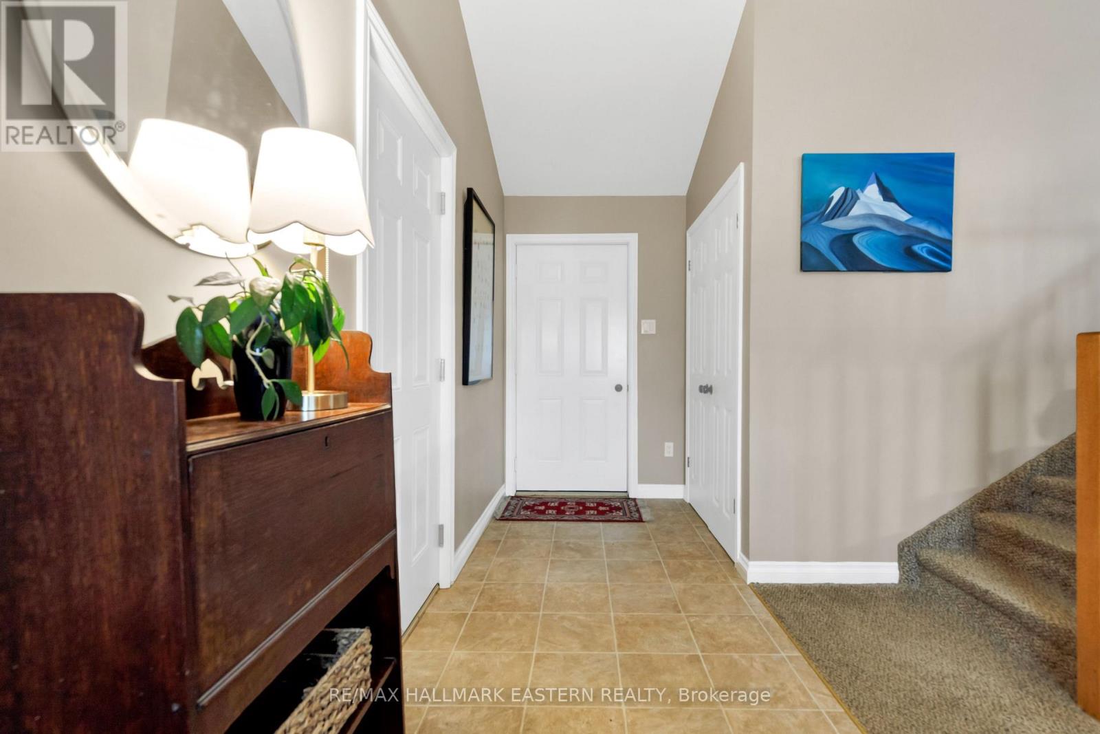 55 Goodman Road, Kawartha Lakes, Ontario K0M 1N0 - Photo 5 - X12547110