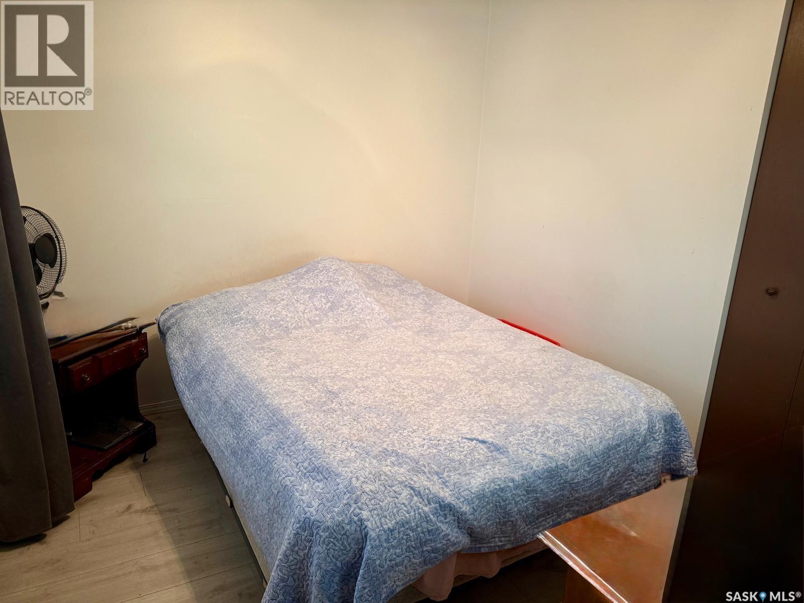 1140 Coteau Street W, Moose Jaw, Saskatchewan  S6H 5G6 - Photo 3 - SK024077