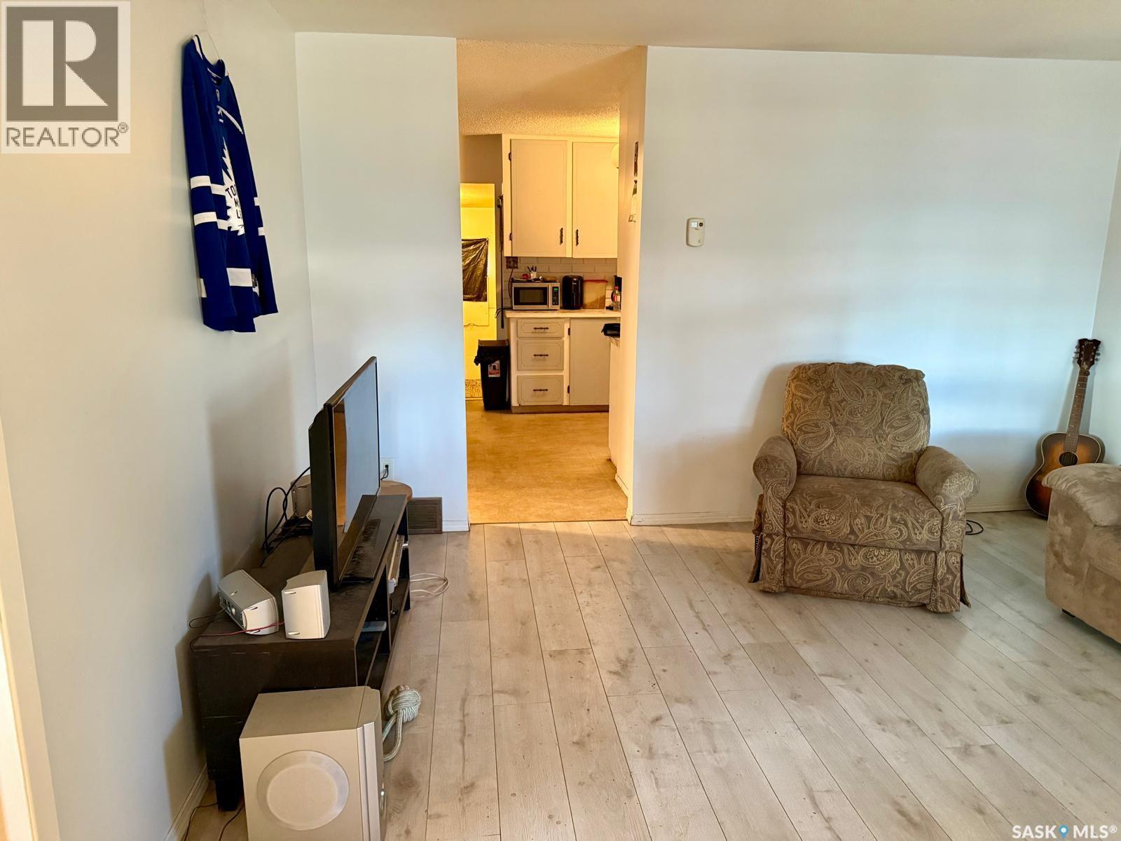 1140 Coteau Street W, Moose Jaw, Saskatchewan  S6H 5G6 - Photo 7 - SK024077