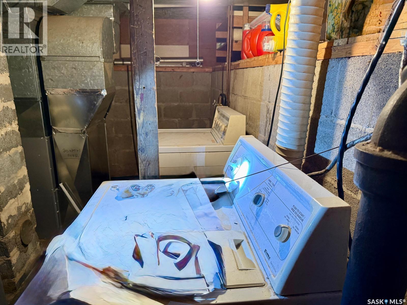 1140 Coteau Street W, Moose Jaw, Saskatchewan  S6H 5G6 - Photo 23 - SK024077