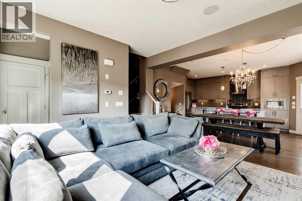 2, 4613 17 Avenue Nw, Calgary, Alberta  T3B 0P3 - Photo 2 - A2255491