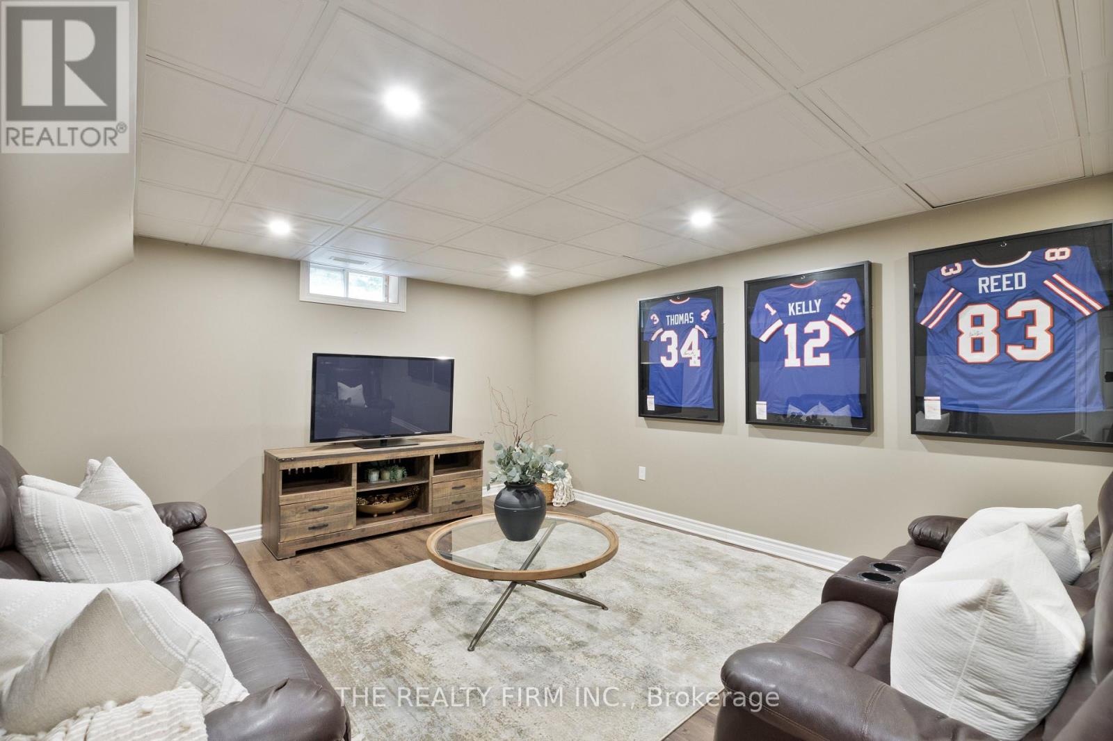 512 Riverview Drive, Strathroy-Caradoc, Ontario  N7G 4B4 - Photo 31 - X12547046