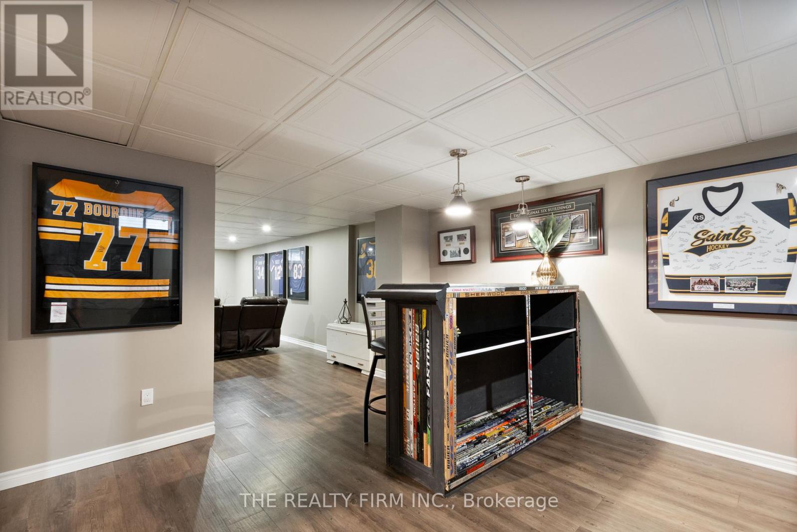 512 Riverview Drive, Strathroy-Caradoc, Ontario  N7G 4B4 - Photo 35 - X12547046