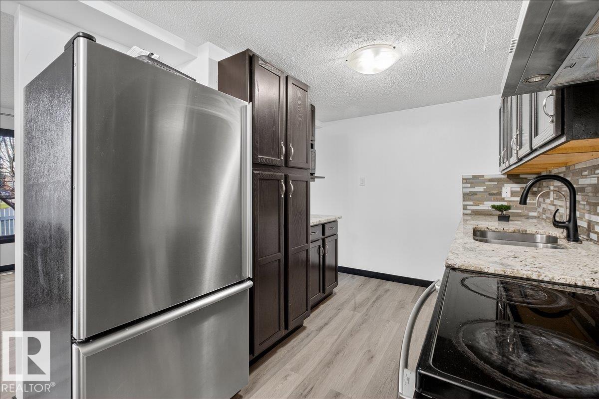 33 Amberly Co Nw, Edmonton, Alberta  T5A 2H9 - Photo 15 - E4465792