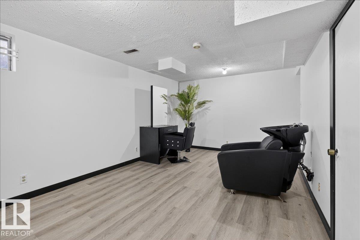 33 Amberly Co Nw, Edmonton, Alberta  T5A 2H9 - Photo 36 - E4465792