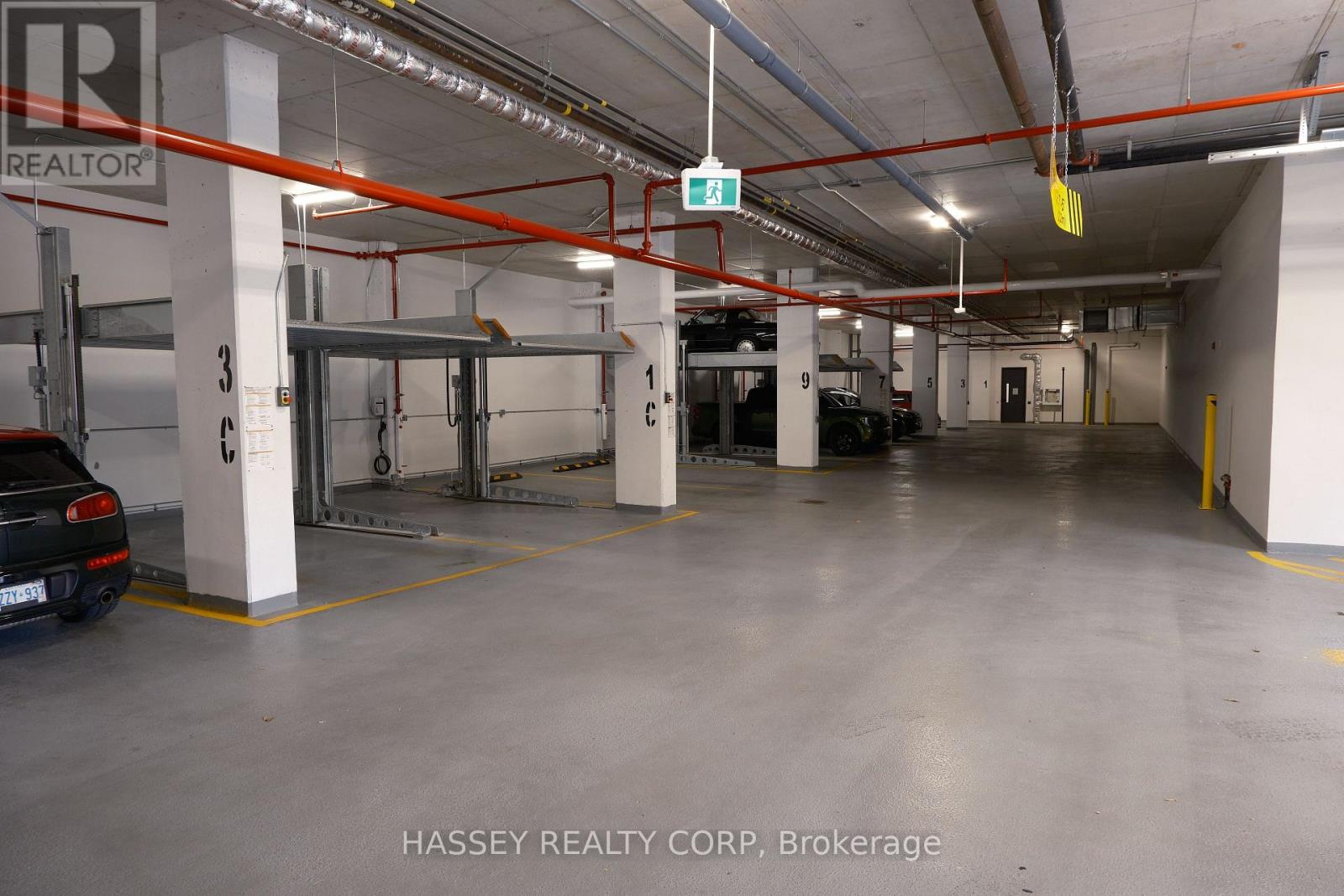 C1 - 185 Dunlop Street E, Barrie (Lakeshore), Ontario  L4M 0L7 - Photo 15 - S12546888