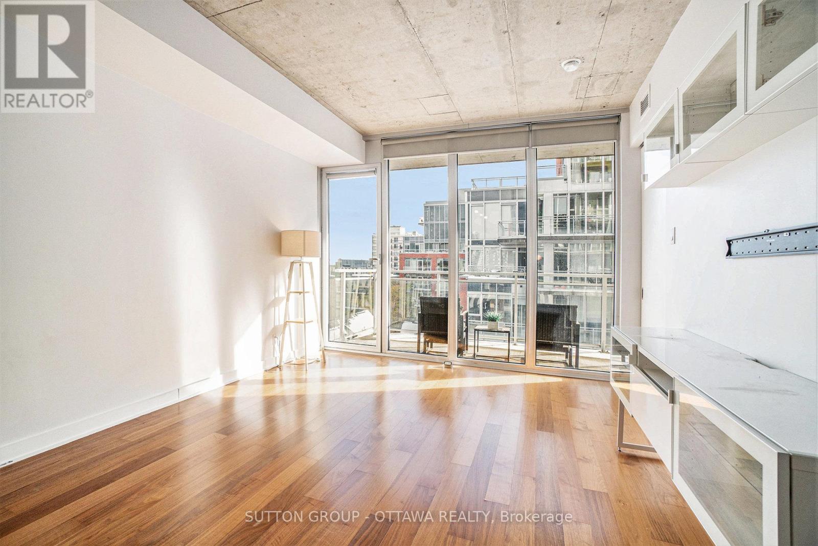 517 - 354 Gladstone Avenue, Ottawa, Ontario  K2P 0R4 - Photo 9 - X12547002