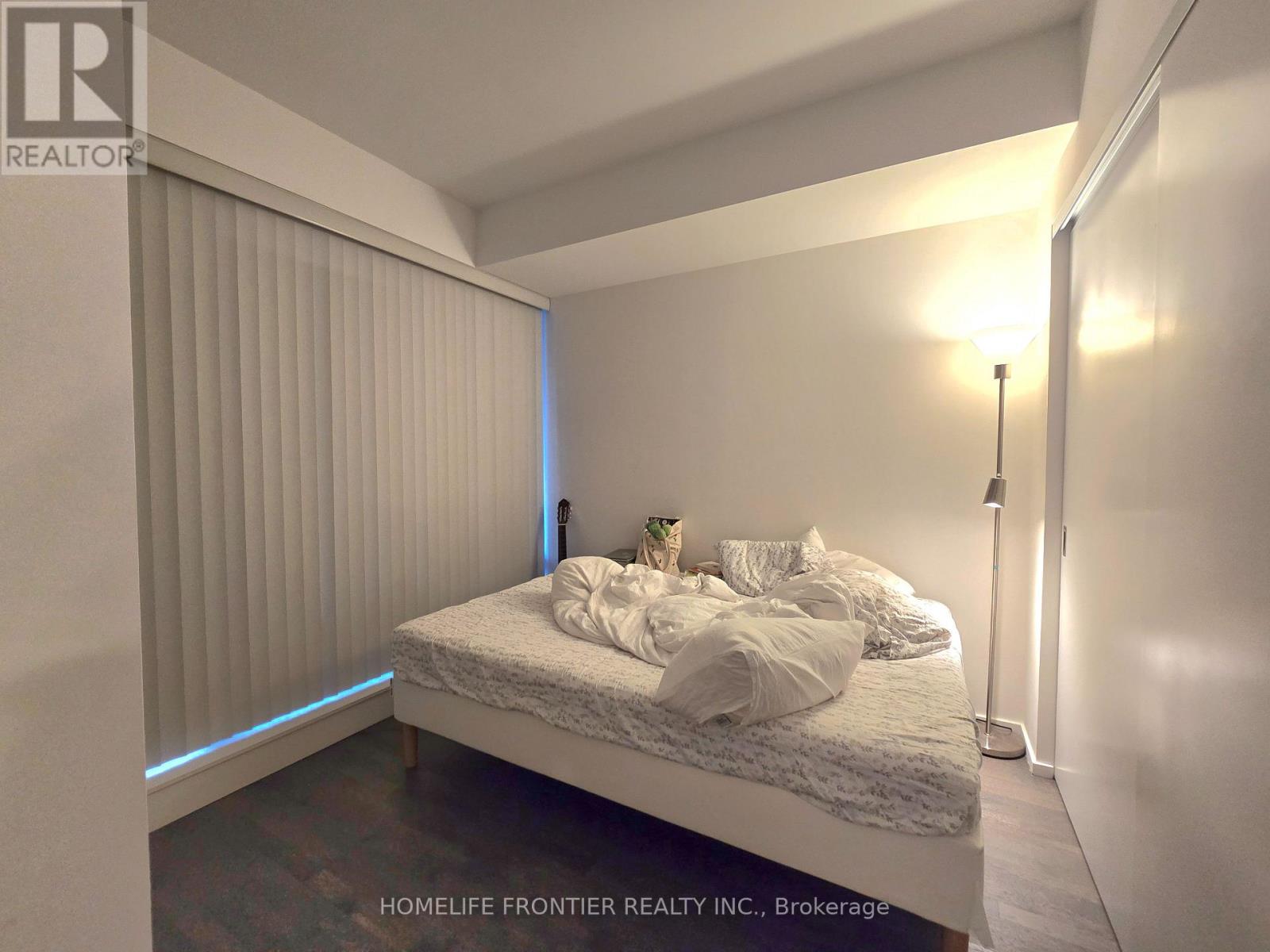 1211 - 5 St Joseph Street, Toronto, Ontario  M4Y 1J6 - Photo 2 - C12544198