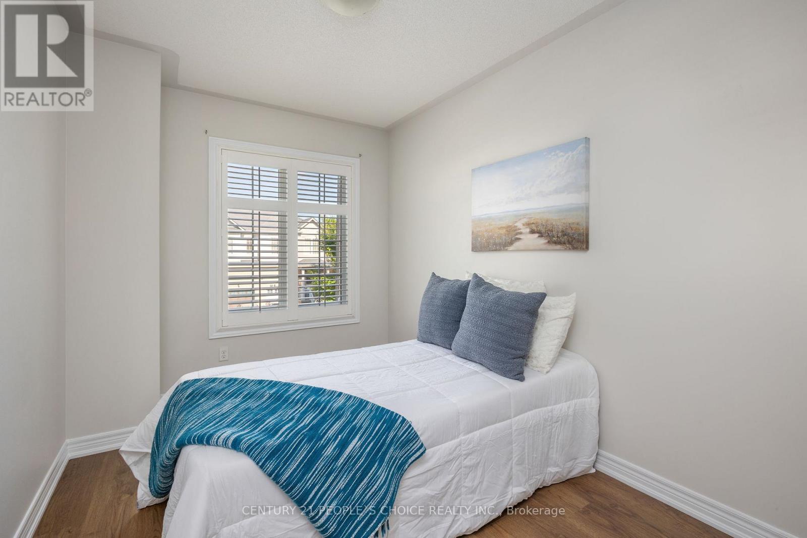 Upper - 32 Frenchpark Circle, Brampton, Ontario  L6X 0Y6 - Photo 14 - W12546838