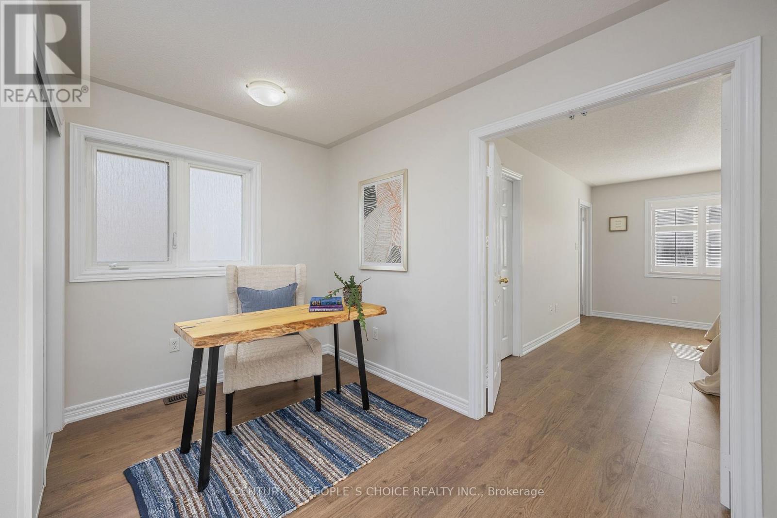 Upper - 32 Frenchpark Circle, Brampton, Ontario  L6X 0Y6 - Photo 19 - W12546838