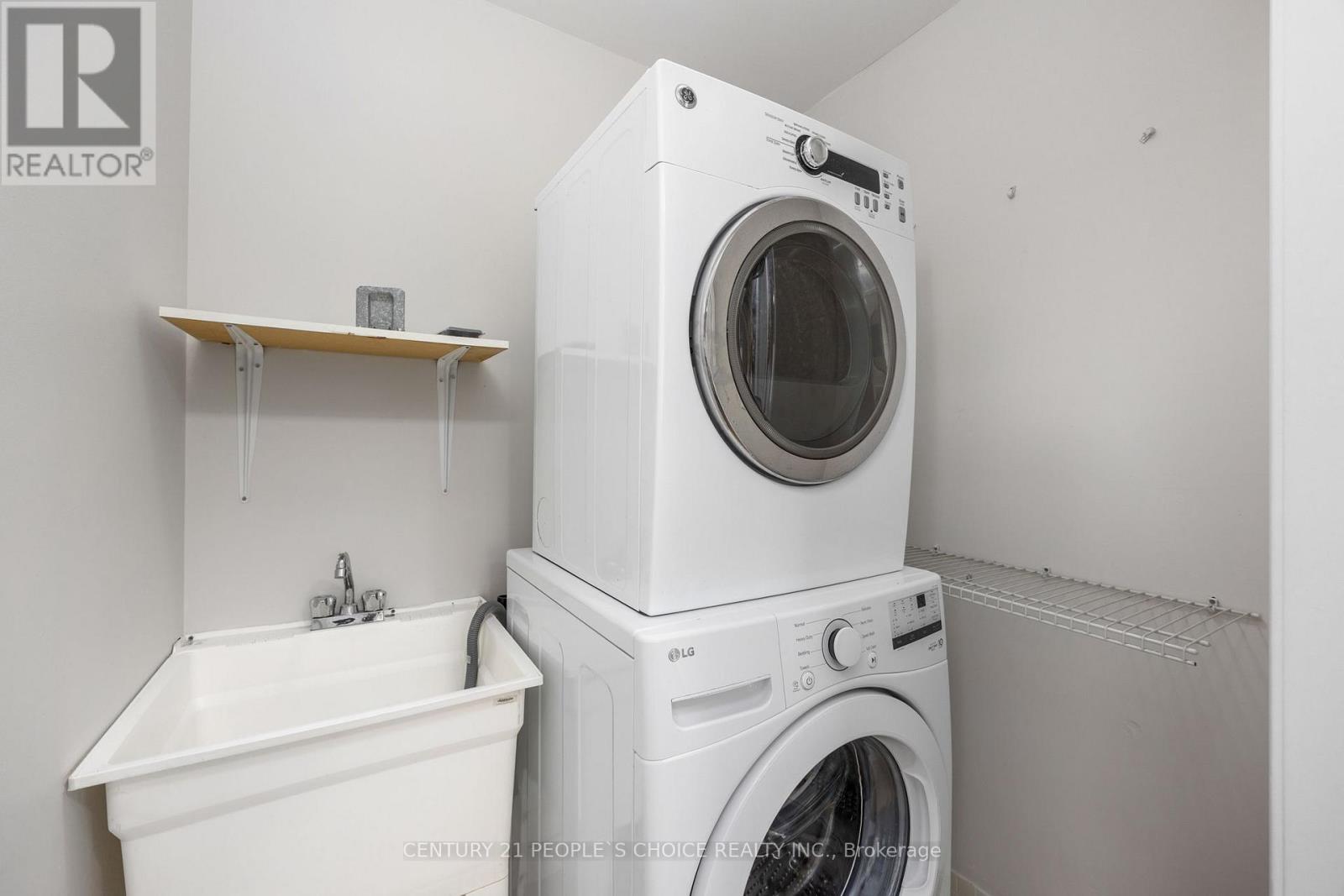 Upper - 32 Frenchpark Circle, Brampton, Ontario  L6X 0Y6 - Photo 25 - W12546838