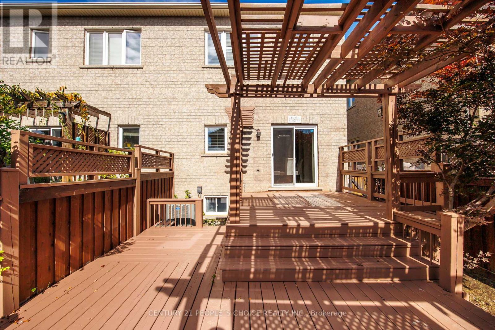 Upper - 32 Frenchpark Circle, Brampton, Ontario  L6X 0Y6 - Photo 32 - W12546838