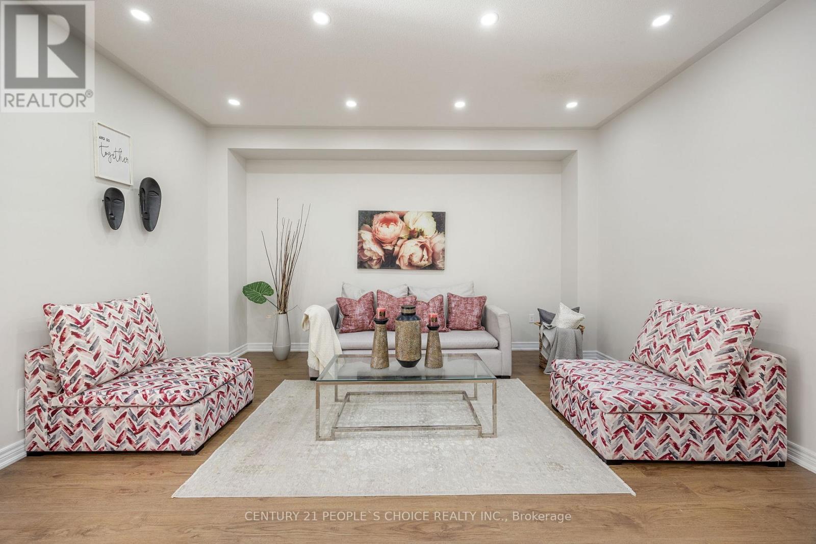 Upper - 32 Frenchpark Circle, Brampton, Ontario  L6X 0Y6 - Photo 7 - W12546838