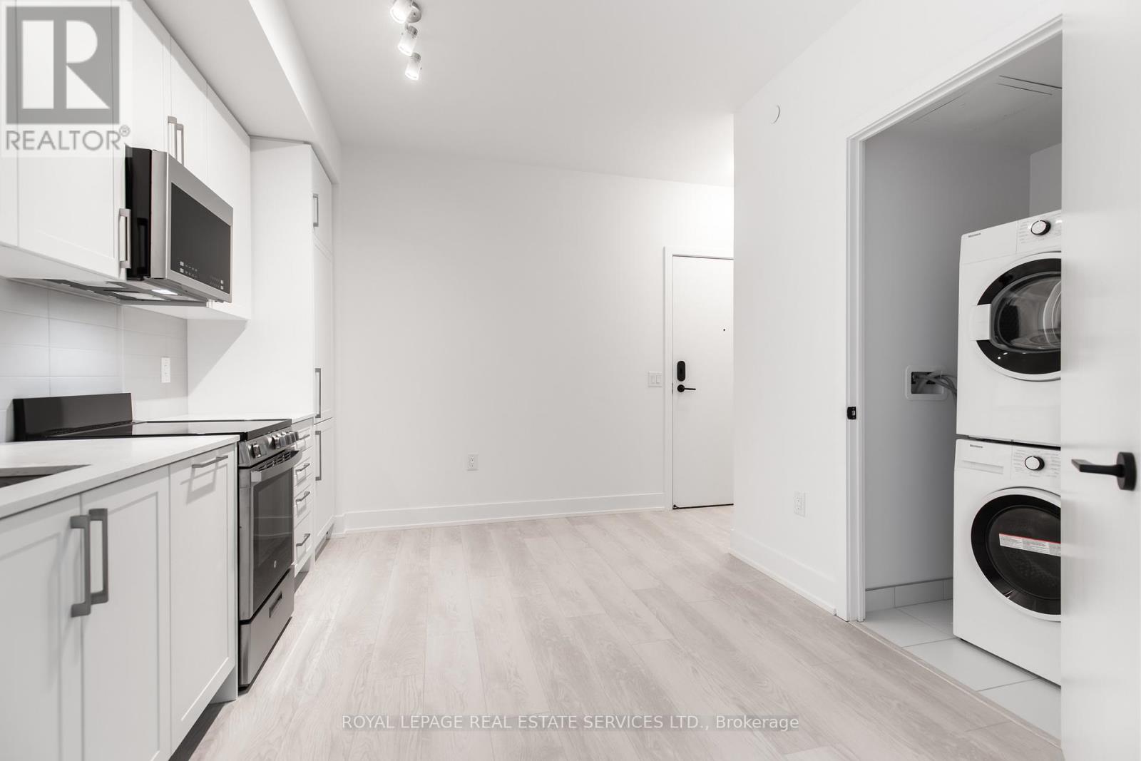 451 - 2450 Old Bronte Road, Oakville, Ontario  L6M 5P6 - Photo 11 - W12546842