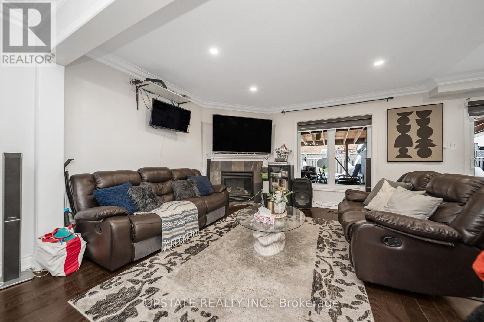 12 Bramfield Street, Brampton, Ontario  L7A 2W3 - Photo 15 - W12546850