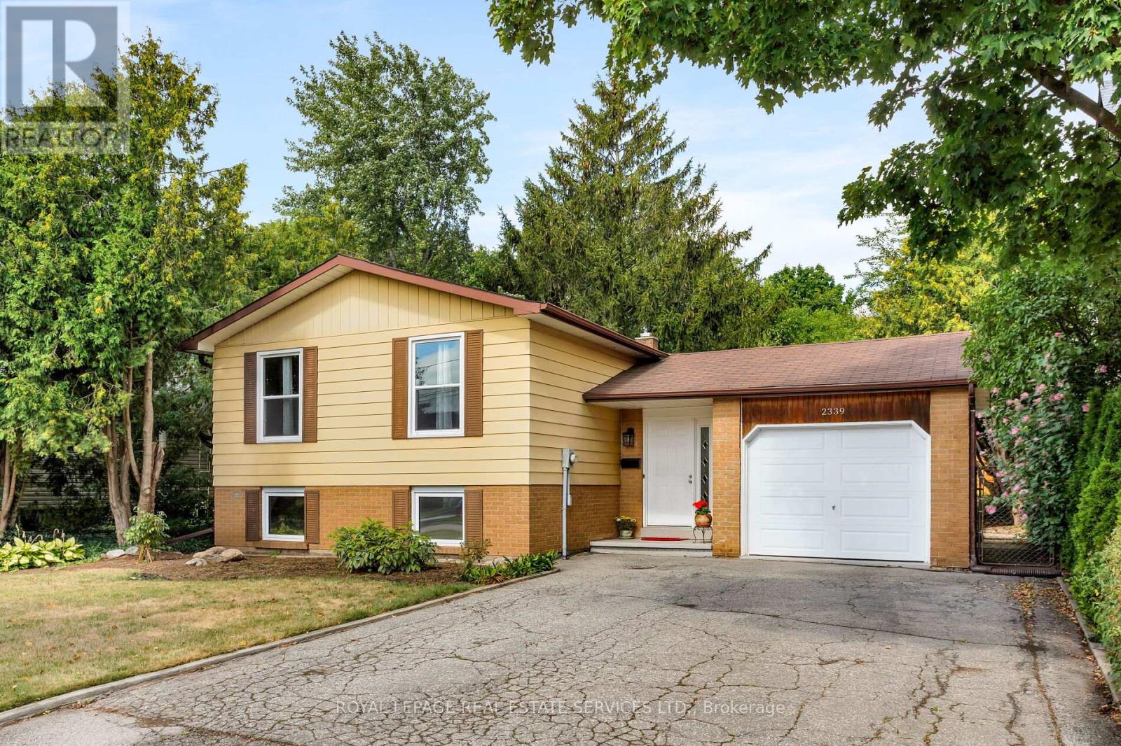 2339 Hixon Street, Oakville, Ontario  L6L 1T7 - Photo 47 - W12546856