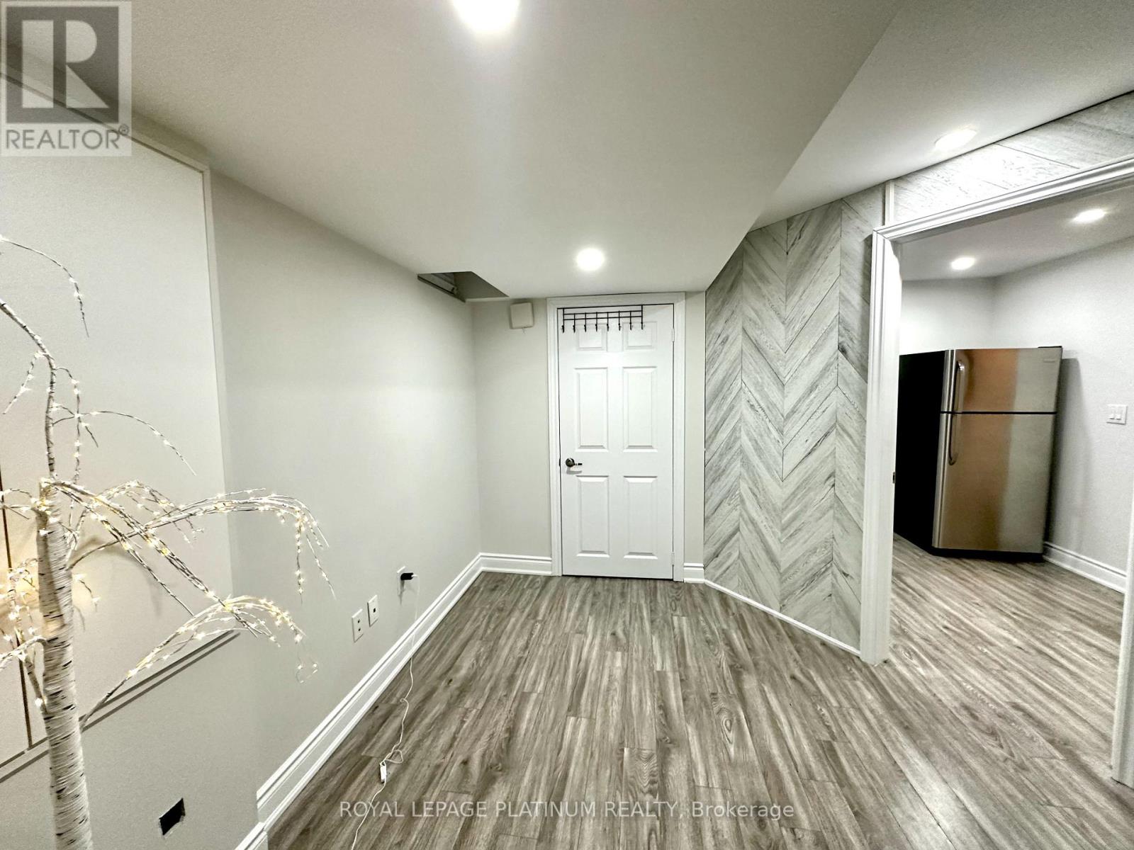 68 Fallmeadow Circle, Brampton, Ontario  L6Y 0Y7 - Photo 16 - W12546868