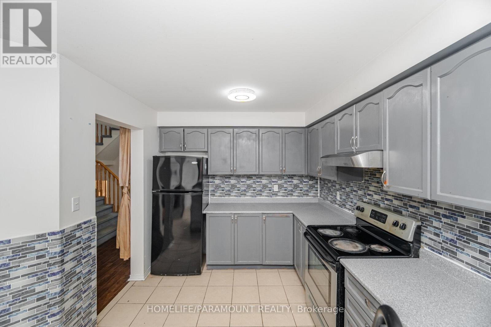 15 Vermont Road, Brampton, Ontario  L7A 3G3 - Photo 13 - W12546886