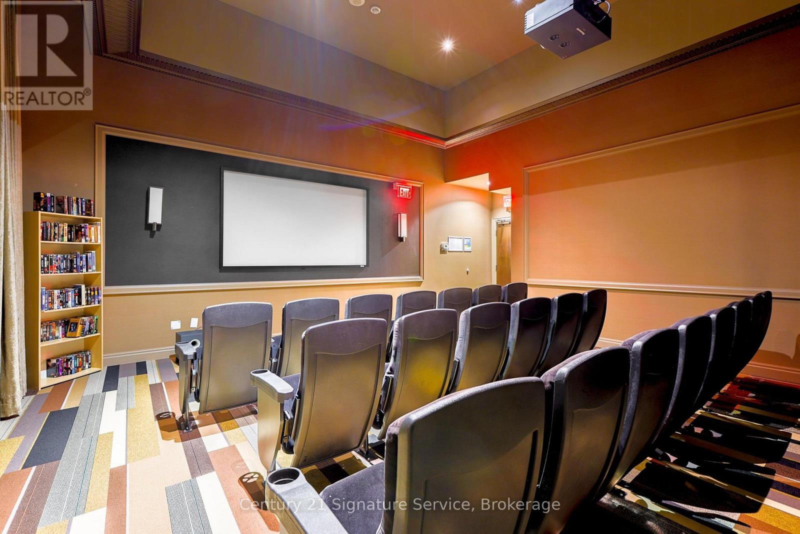 2001 - 385 Prince Of Wales Drive, Mississauga, Ontario  L5B 0C6 - Photo 34 - W12546906