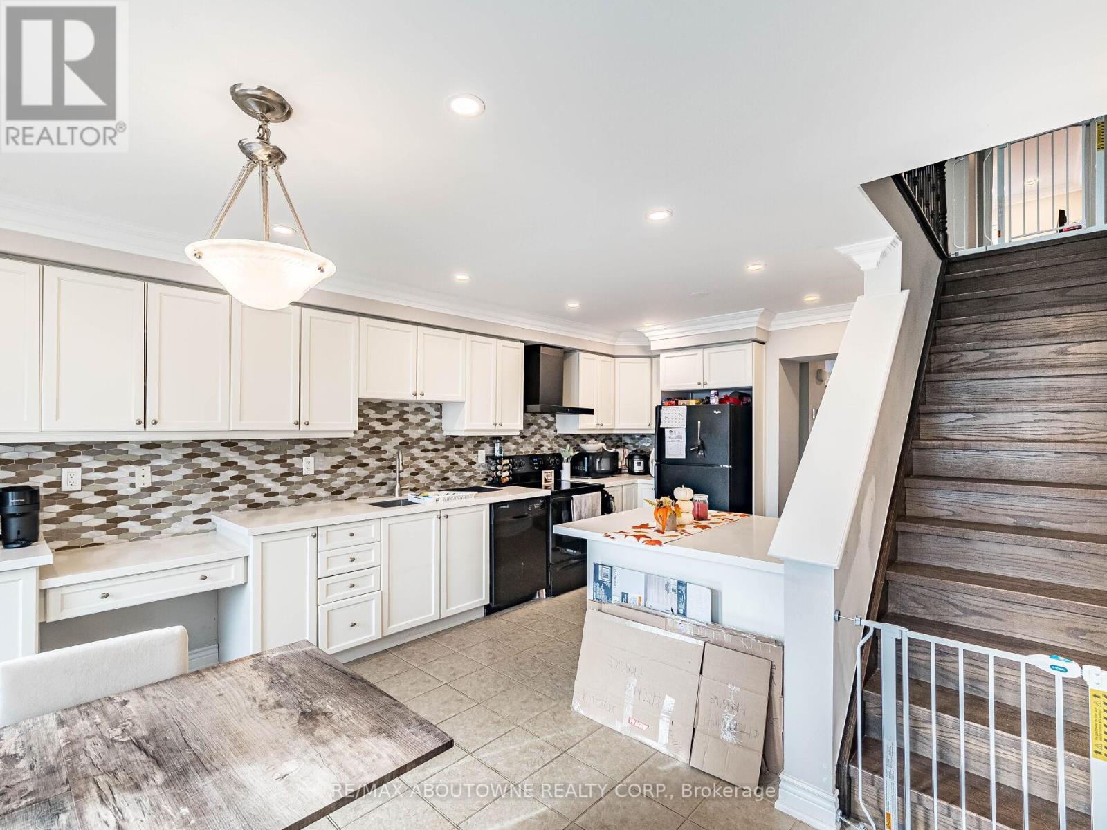 29 - 6020 Derry Road, Milton, Ontario  L9T 8L6 - Photo 21 - W12546924