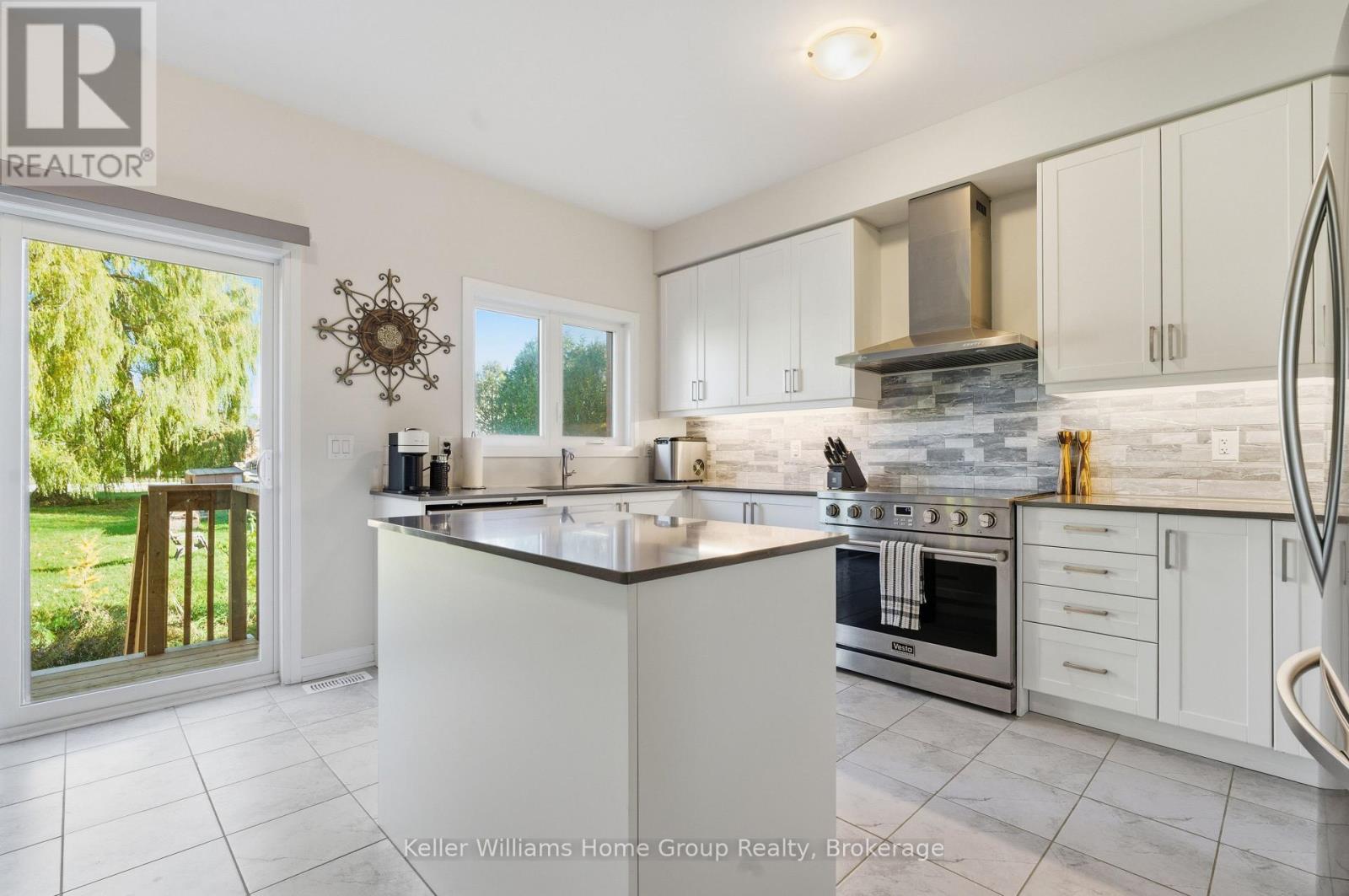 425 Adelaide Street, Wellington North, Ontario N0G 1A0 - Photo 8 - X12547000