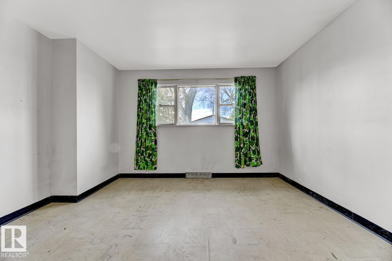 12007 69 St Nw, Edmonton, Alberta  T5B 1S7 - Photo 14 - E4465795