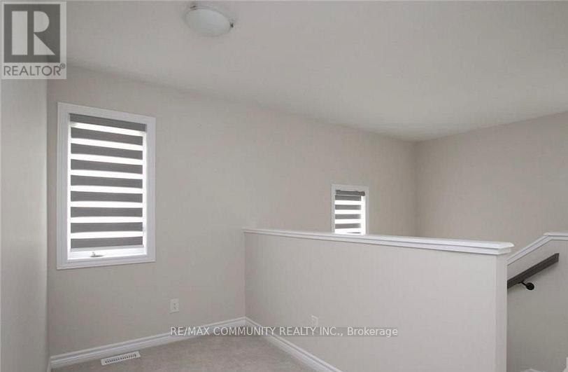 32 Pacing Walk, Ottawa, Ontario  K0A 2Z0 - Photo 11 - X12546920