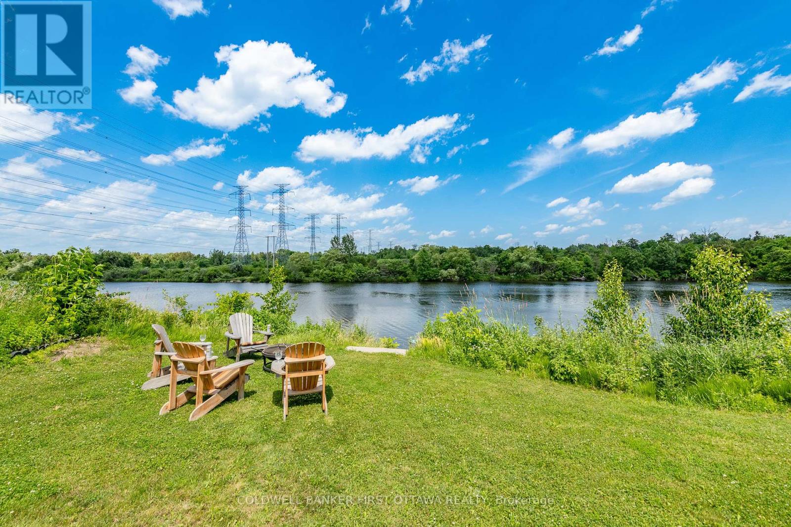 1981 Prince Of Wales Drive, Ottawa, Ontario  K2C 3J7 - Photo 36 - X12375026