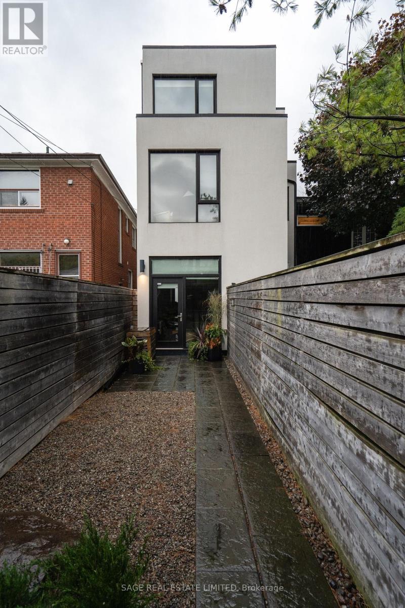 110b Palmerston Avenue, Toronto, Ontario M6J 1J1 - Photo 44 - C12546942