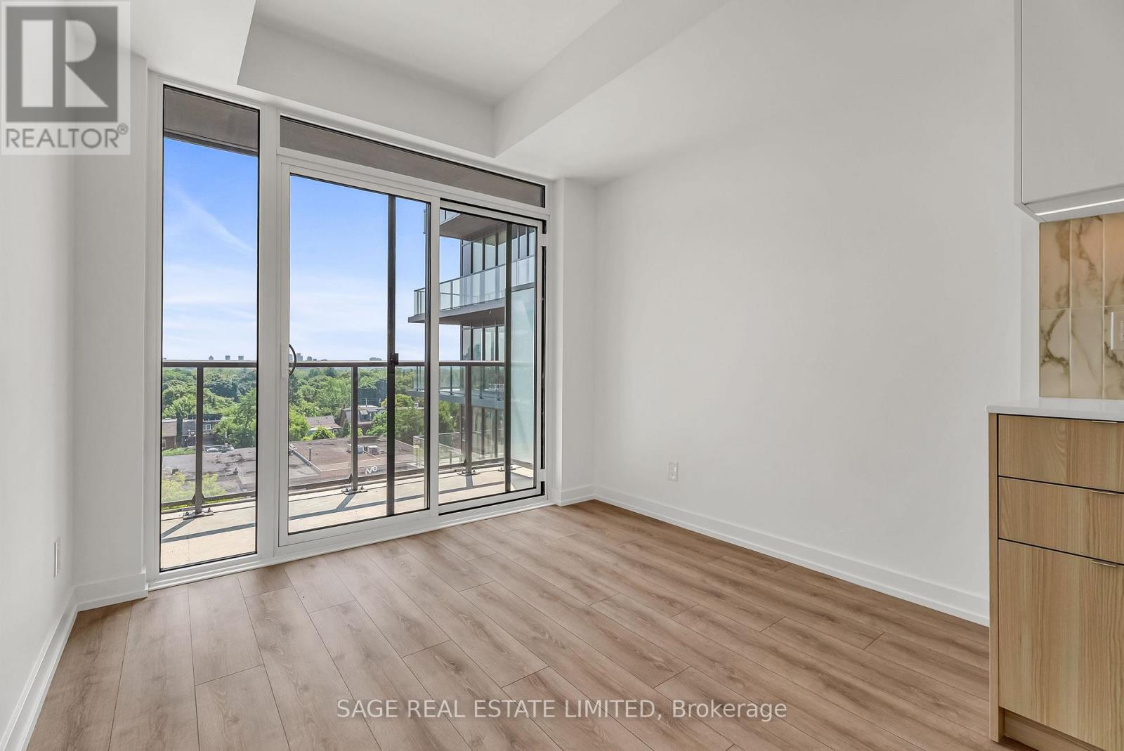 620 - 500 Dupont Street, Toronto, Ontario  M6G 1Y7 - Photo 12 - C12546952