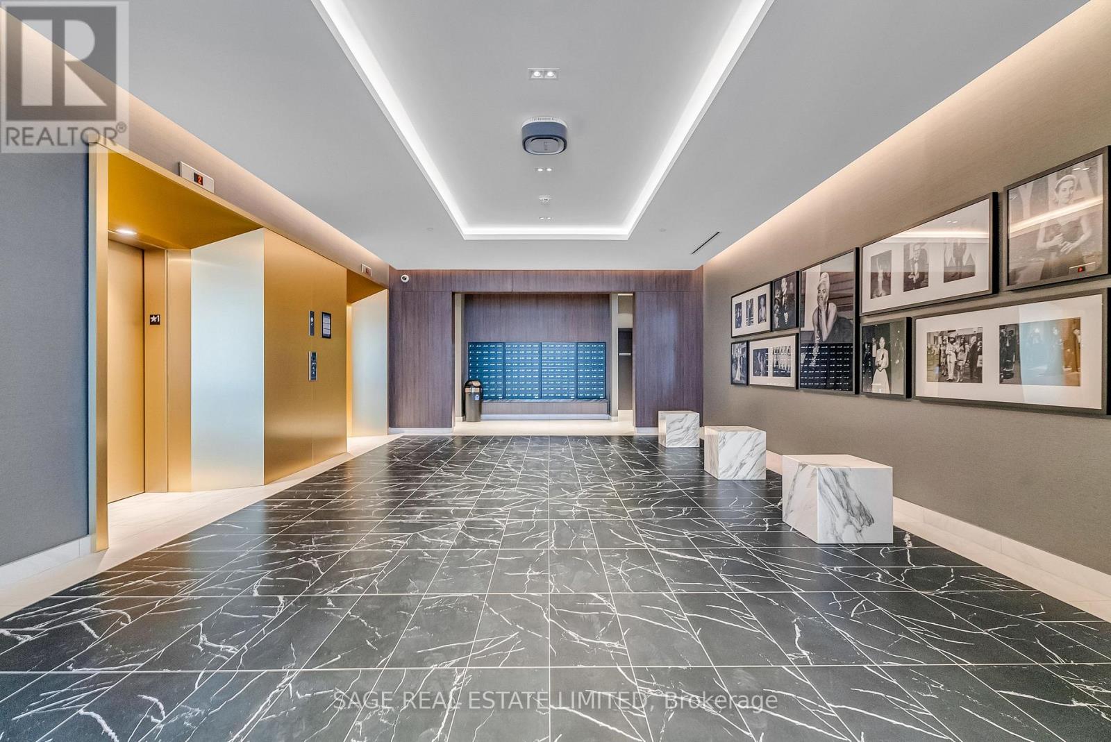 620 - 500 Dupont Street, Toronto, Ontario  M6G 1Y7 - Photo 5 - C12546952