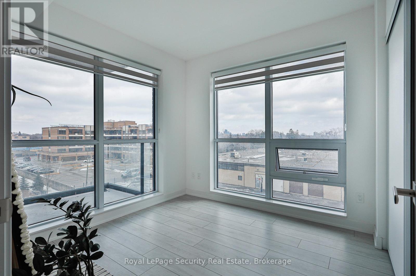 419 - 31 Tippett Road, Toronto, Ontario  M6H 0C8 - Photo 16 - C12546966