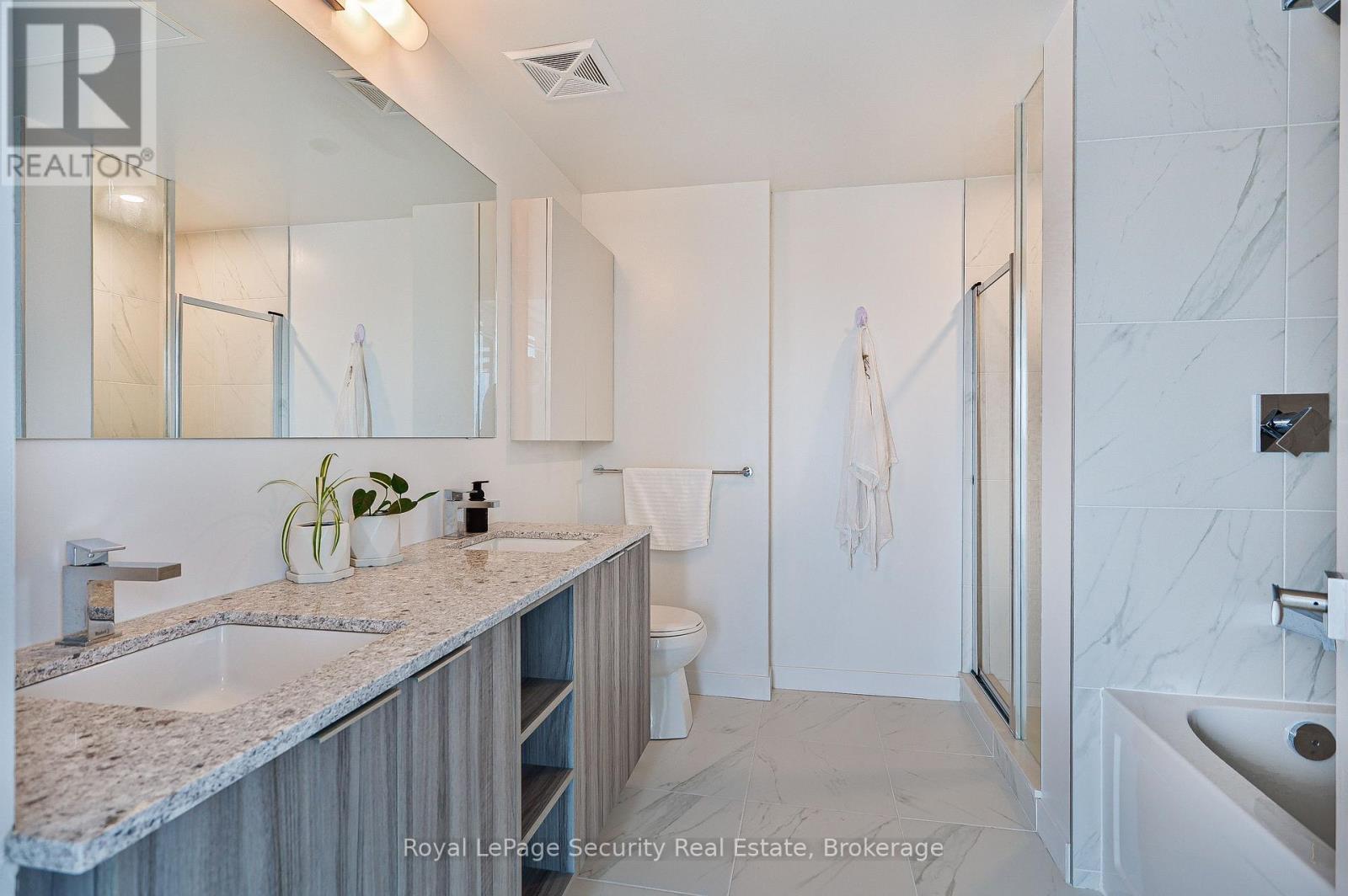 419 - 31 Tippett Road, Toronto, Ontario  M6H 0C8 - Photo 20 - C12546966